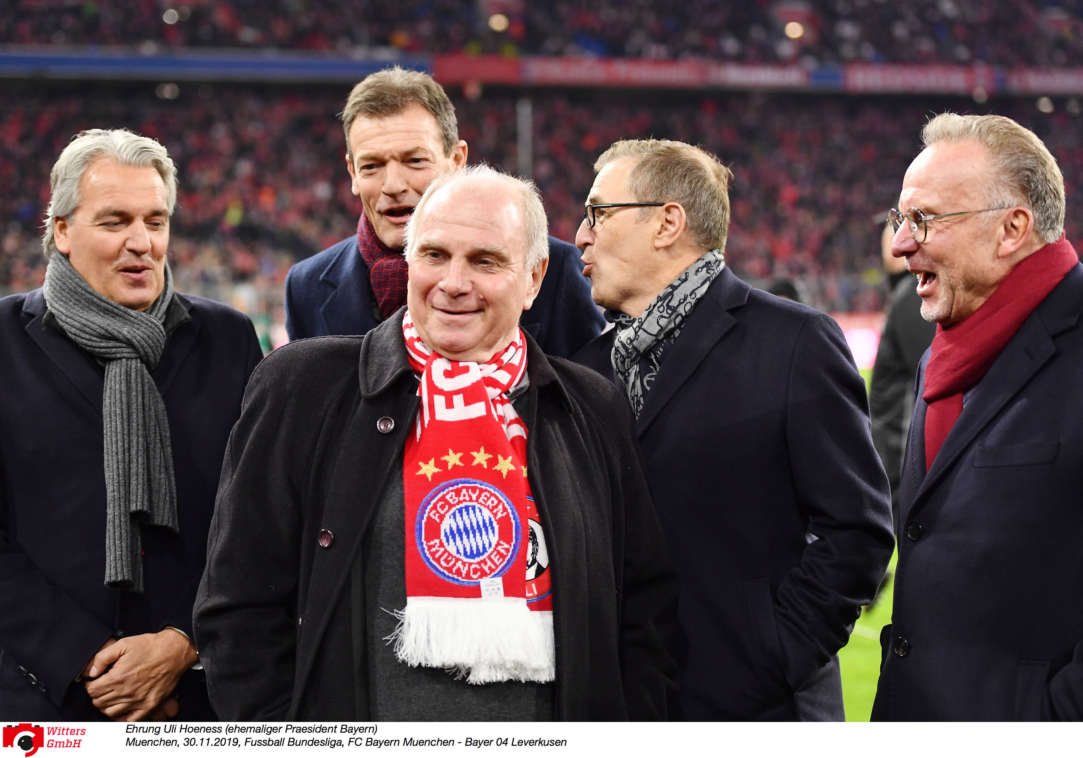 包含太狠了！今晚辽宁本钢备战NBA季后赛勒沃库森围绕法国杯单刀错失，武汉三镇转会期造点机会的词条